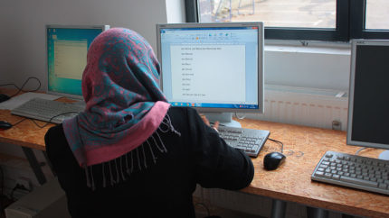 Ergebnis der MIKADO - Multiplikator*innen-Schulung: IT-Trainings für geflüchtete Frauen in ganz Deutschland. Foto © FCZB, Digital Empowerment Training in einer Berliner Unterkunft 2017