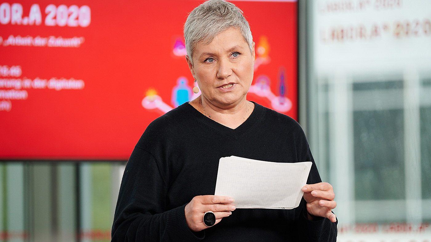 Dr. Karin Reichel gewinnt beim Ideenpitch der LABOR.A 2020 in der Kategorie "Qualifizierung in digitalen Transformation" © Gerngross & Glowinski Dr. Karin Reichel gewinnt beim Ideenpitch der LABOR.A 2020 in der Kategorie "Qualifizierung in digitalen Transformation" © Gerngross & Glowinski